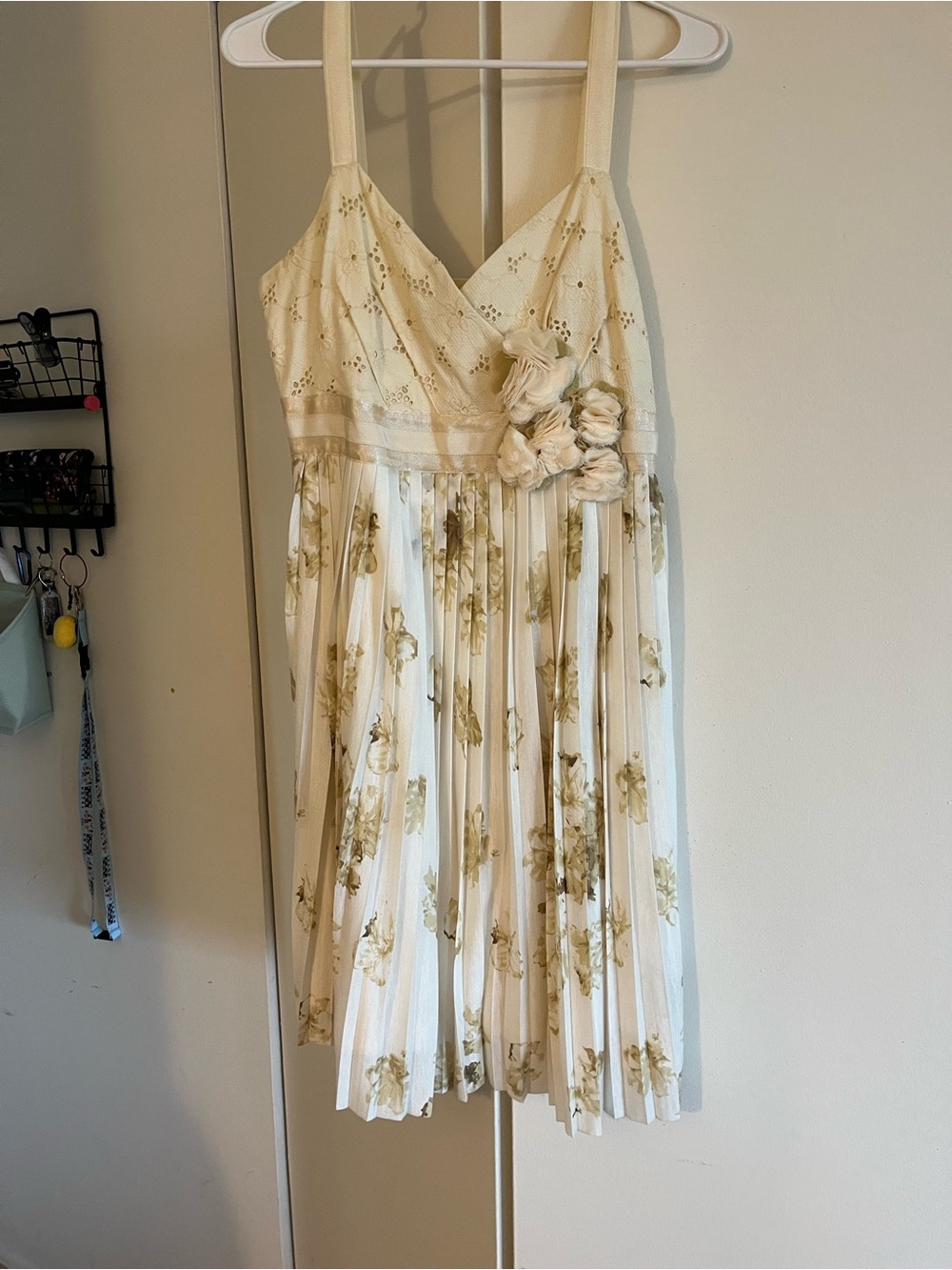 Deletta Anthropologie Womens Floral Pleated Sleeveless Dress Beige Cream Sz M